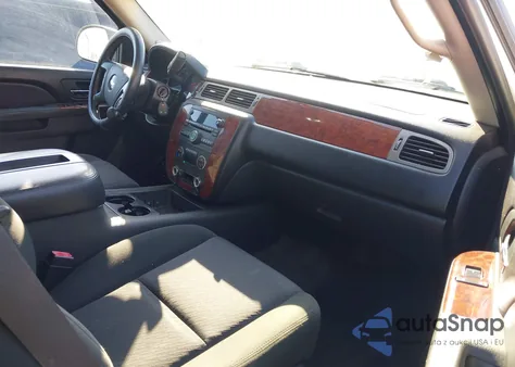 2010 Chevrolet Avalanche 1500 Ls z USA, uszkodzony, nr VIN 3GNNCEE00AG127127